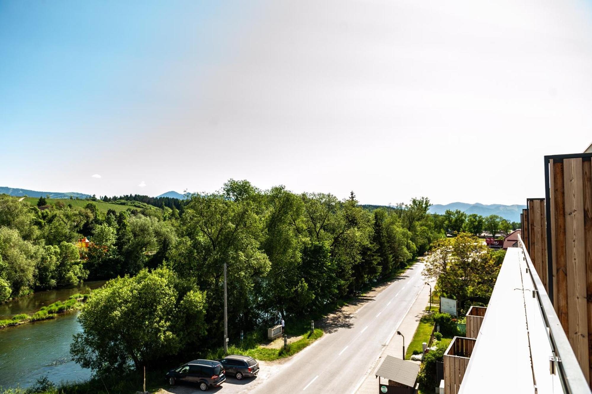 Apartmany Besen Besenova Exterior photo
